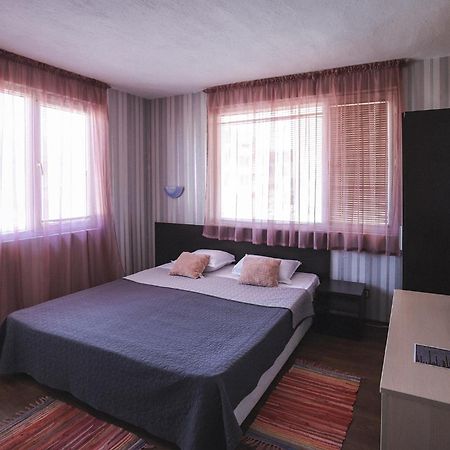 Guest House Taligarov Поморіє Екстер'єр фото
